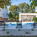 Certus By Interhome בית נופש Brisevo