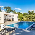 Certus By Interhome בית נופש