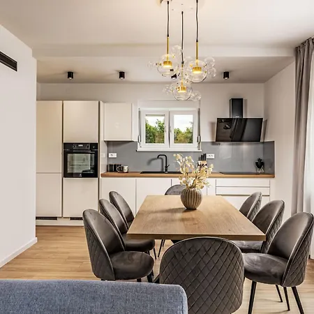 Certus By Interhome Brisevo