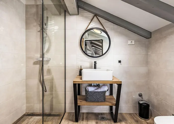 Certus By Interhome *