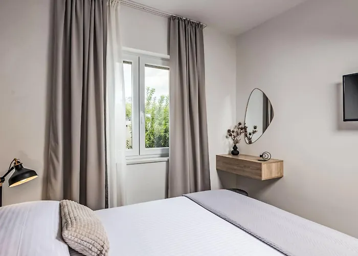 Certus By Interhome Ferienhaus Brisevo