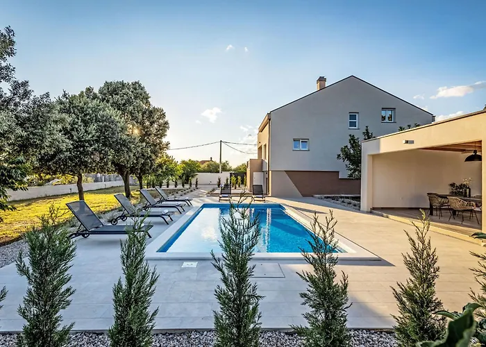 Ferienhaus Certus By Interhome