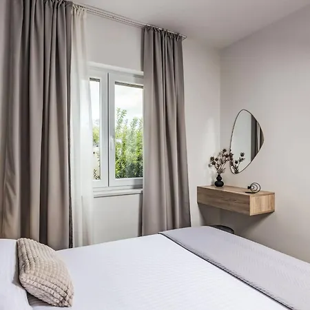 Certus By Interhome Holiday home Brisevo